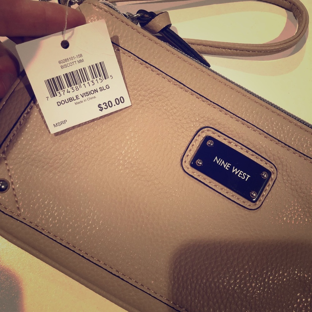 Nude Wristlet